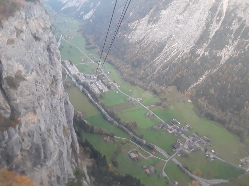 Cable Car to Gimmelwald 3