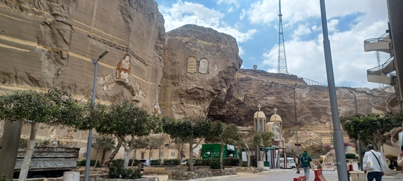 Cave Church 14