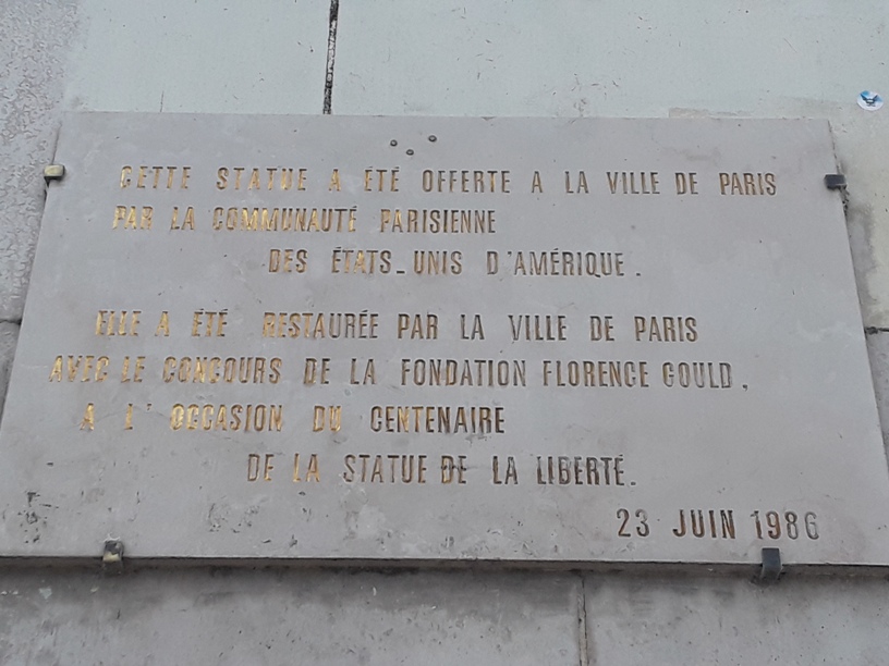 French Statue of Liberty Sign