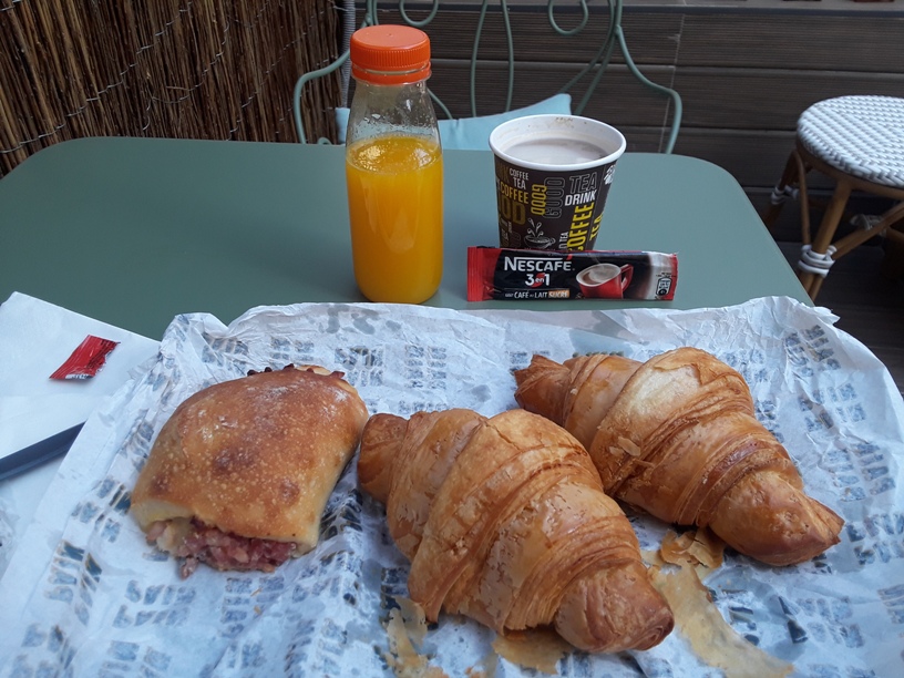 Montmartre Bakery Pain pain 4