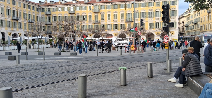 Around Town in Nice, France 4