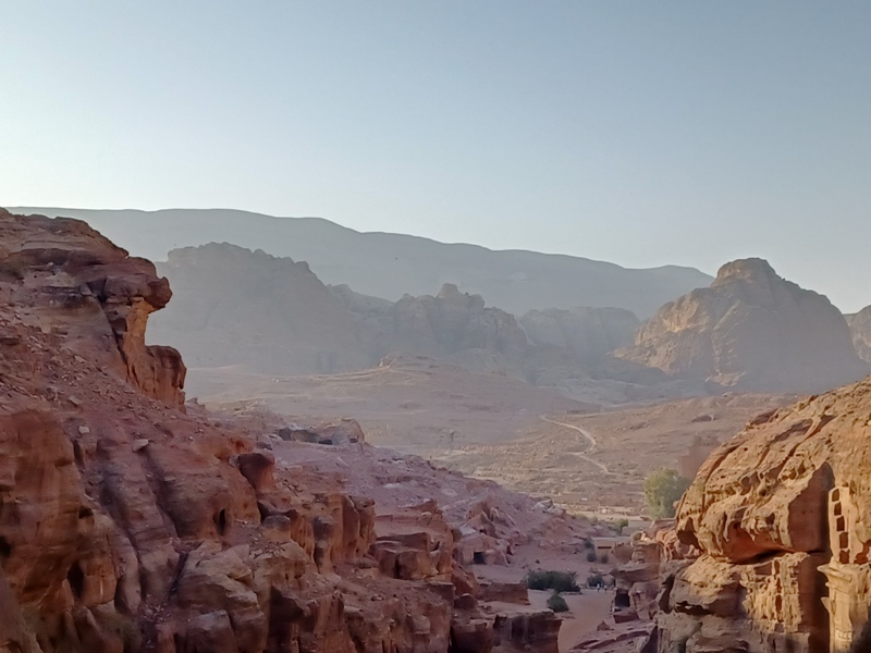 Petra Monastery trail 2