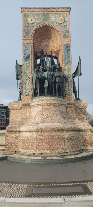 Republic Monument