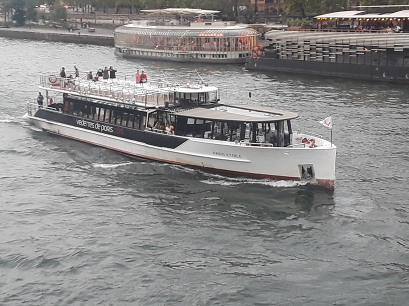 Seine River and Seine River Cruise 4