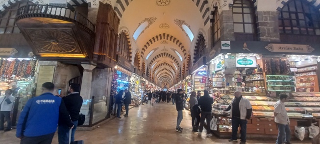 Mısır Çarşısı (Spice Bazaar)