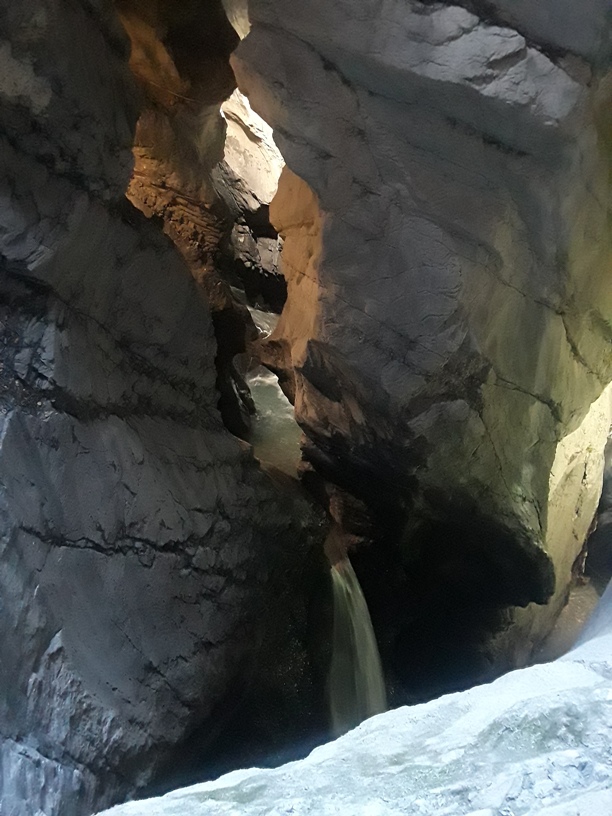 Trümmelbach Falls 5