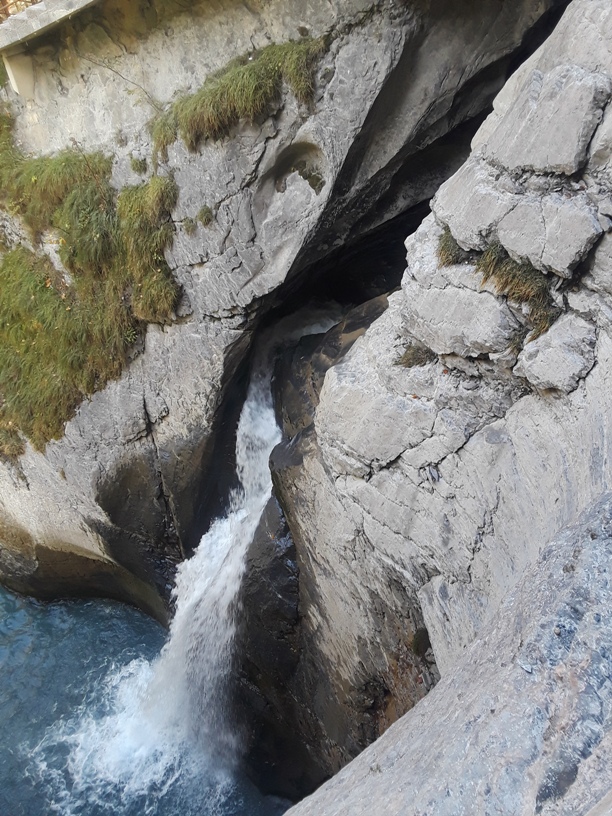 Trümmelbach Falls 9